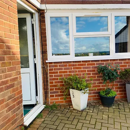 New-built En-suit With Large Tv Power Shower Birmingham